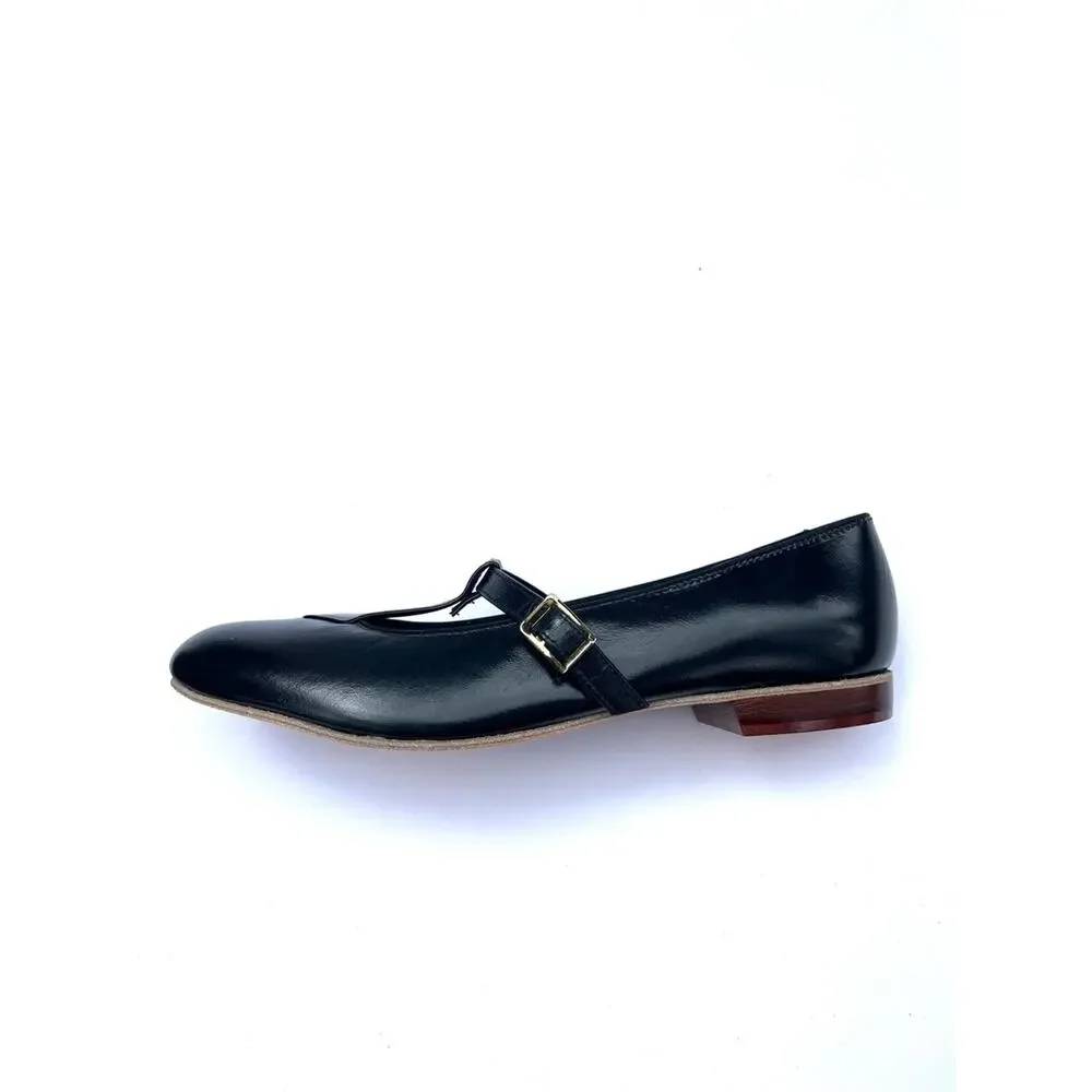 Vintage Black Leather Mary Jane Flats with Gold Buckle Size 8 Barbette's Dance